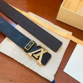 Picture of Louis Vuitton Belts _SKUfw225797228fw